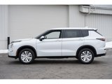 New 2025 Mitsubishi Outlander ES image 6