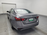 Used 2023 Nissan Altima 2.5 SV image 5