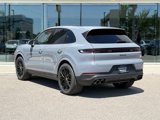 Used 2025 Porsche Cayenne image 3