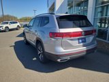 Certified 2024 Volkswagen Atlas SE image 4