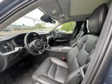 Used 2019 Volvo XC60 T5 Momentum w/ Premium Package image 6