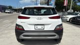 Used 2022 Hyundai Kona SE image 4