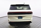 New 2025 Lincoln Navigator Reserve image 5