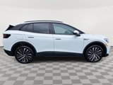 New 2025 Volkswagen ID.4 Pro image 5