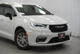 New 2025 Chrysler Pacifica Select image 3