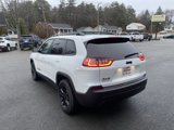 Used 2023 Jeep Cherokee Altitude Lux image 3