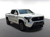 Used 2024 Toyota Tacoma TRD Sport image 3