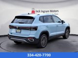 New 2025 Volkswagen Taos SE image 5