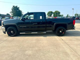 Used 2018 Chevrolet Silverado 1500 LT w/ All Star Edition image 2