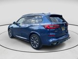 Used 2021 BMW X5 xDrive40i w/ M Sport Package image 3