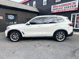 Used 2020 BMW X5 xDrive40i w/ Premium Package image 2
