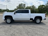Used 2025 Chevrolet Silverado 2500 High Country w/ High Country Premium Package image 2