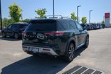 New 2025 Nissan Pathfinder Platinum image 4