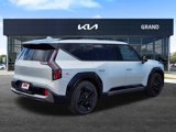New 2026 Kia EV9 GT-Line image 5