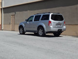 Used 2008 Nissan Pathfinder LE w/ Navigation Pkg image 5