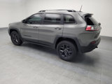 Used 2019 Jeep Cherokee Latitude image 3
