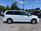 Used 2016 Dodge Grand Caravan SXT w/ Rear Park Assist Package image 4