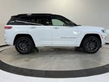 New 2025 Jeep Grand Cherokee Summit image 2