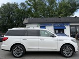 Used 2019 Lincoln Navigator Reserve image 4