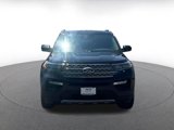 Used 2024 Ford Explorer Limited image 4