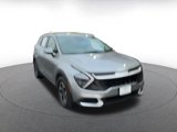 Used 2024 Kia Sportage LX image 3