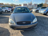 Used 2004 Ford Taurus SEL image 4