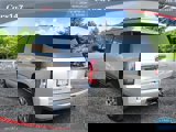Used 2017 GMC Yukon Denali image 3