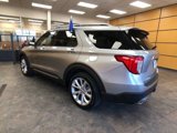 Certified 2022 Ford Explorer Platinum w/ Equipment Group 601A image 3