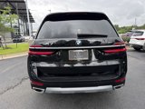 Used 2025 BMW X7 xDrive40i w/ Premium Package image 4