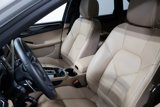 Certified 2025 Porsche Macan image 5