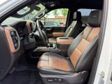 Used 2022 Chevrolet Silverado 3500 High Country w/ Technology Package image 2