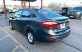 Used 2015 Ford Fiesta SE image 4