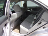 Used 2010 Toyota Camry LE image 3