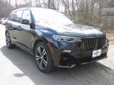 Used 2022 BMW X7 M50i image 4