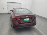 Used 2024 Nissan Altima 2.5 SV image 6
