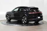 Certified 2024 Porsche Cayenne image 5