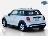 Used 2022 MINI Cooper 2-Door Hardtop image 2