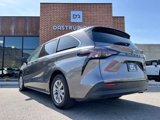 Used 2024 Toyota Sienna LE image 4