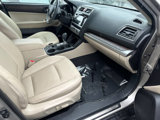 Used 2017 Subaru Outback 2.5i Limited image 4