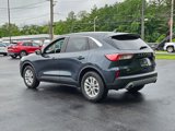 Certified 2022 Ford Escape SE image 4