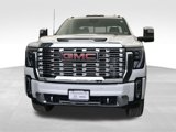 Certified 2025 GMC Sierra 3500 Denali w/ Denali Reserve Package image 2