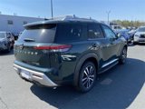 New 2025 Nissan Pathfinder Platinum image 5
