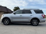 Used 2021 Ford Expedition XLT image 2