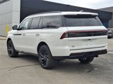 New 2025 Lincoln Navigator Reserve image 4