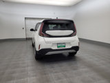 Used 2023 Kia Soul LX image 6