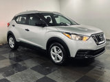 Used 2019 Nissan Kicks S image 2