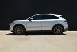 Certified 2025 Porsche Cayenne image 2