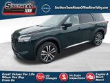New 2025 Nissan Pathfinder Platinum image 1