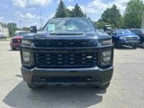 Used 2021 Chevrolet Silverado 2500 Custom w/ Custom Value Package image 3