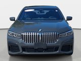 Used 2021 BMW 750i xDrive image 2